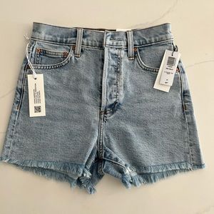 **SOLD** DENIM FORUM / ARITZIA JEAN SHORTS